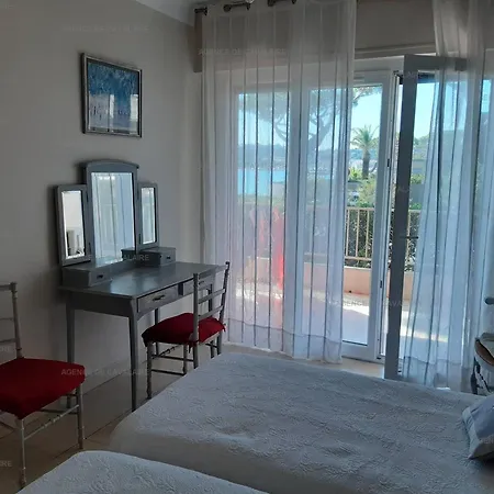 Pieds Dans Le Sable Au Parc De - Climatise - Fr-1-100-248 Apartment
